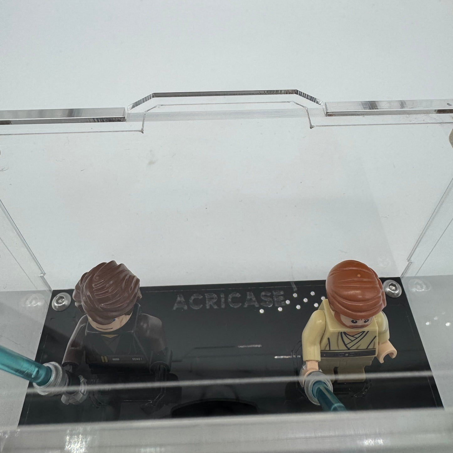 UV-Protected LEGO Display case for two minifigures